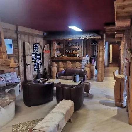 酒店 小木屋大酒店