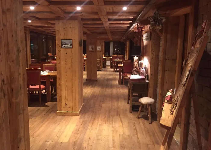 小木屋大酒店 3* 莱森